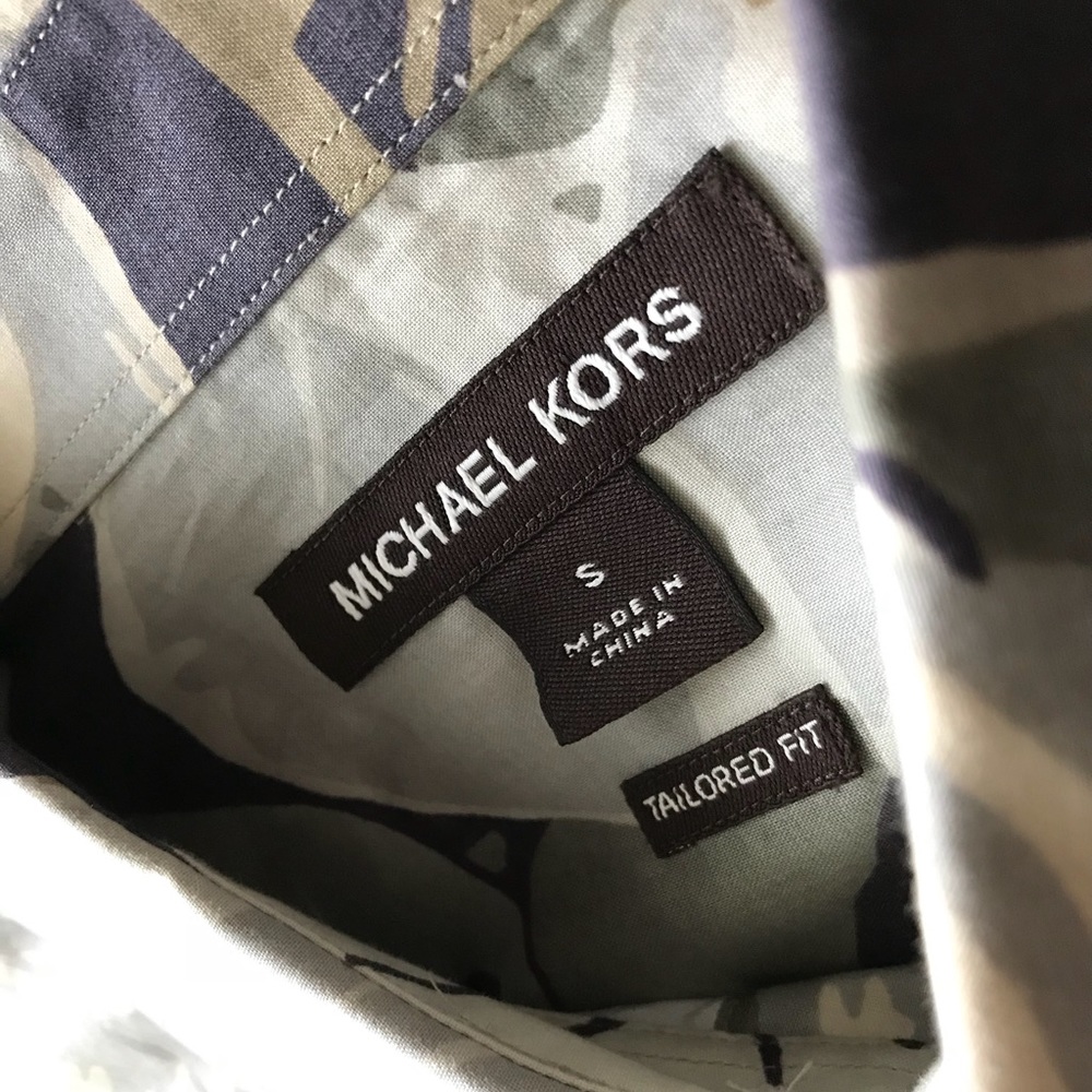 Michael Kors Tropical Print Button Up - Picture 3 of 8
